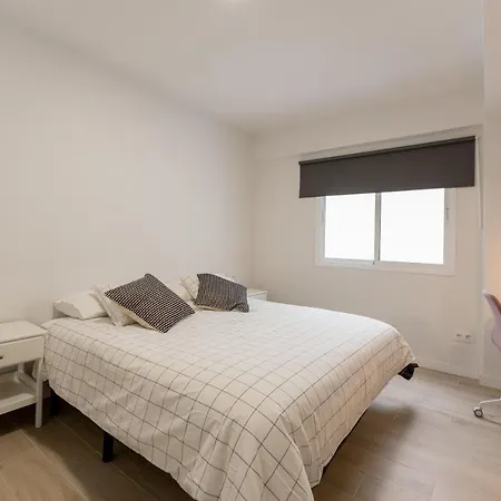 New 4 Bedroom In Plaza Del Principe Santa Cruz de Tenerife