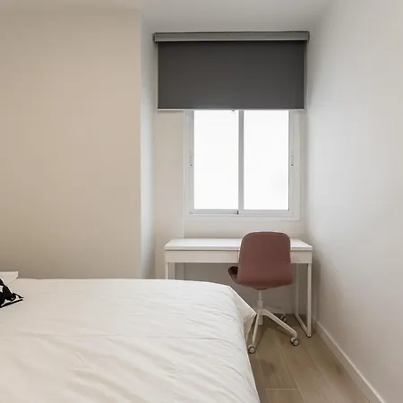 New 4 Bedroom In Plaza Del Principe Apartment